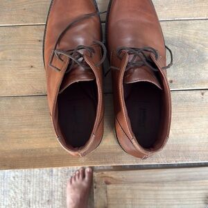 Johnston & Murphy Brown Chukka Boots with Rich Leather